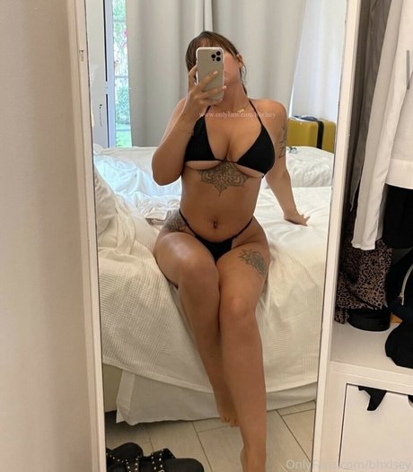 hxlsey pornstar xxx galleries