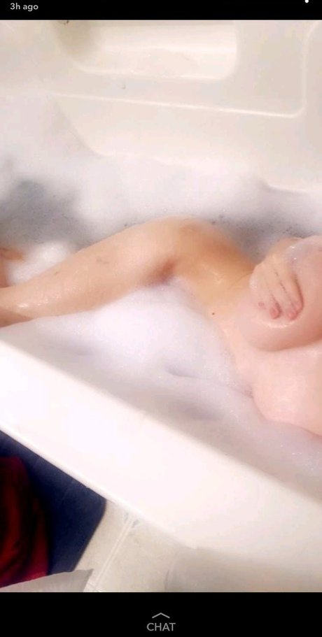 Emmia star nudes photo