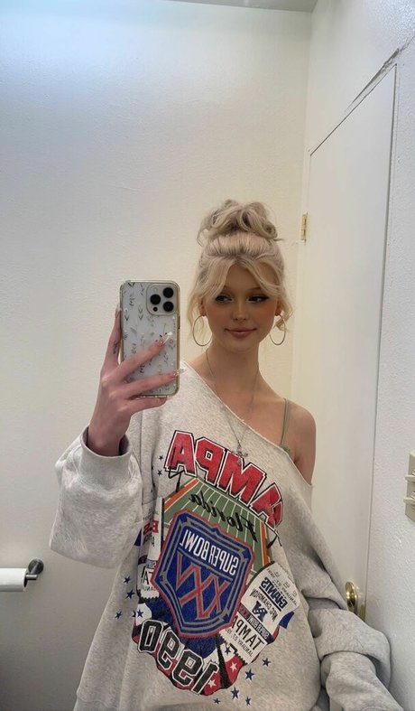 Loren Gray star galleries