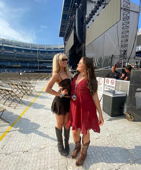 Loren Gray model perfect photos