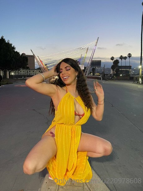 Lizbeth Rodriguez star erotic image