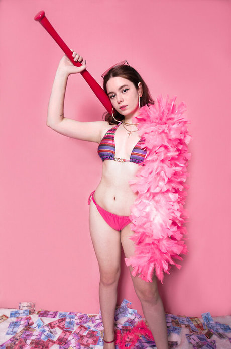 Julia Kimberly pornographic model img