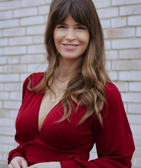 jennygrateful nice actress photos