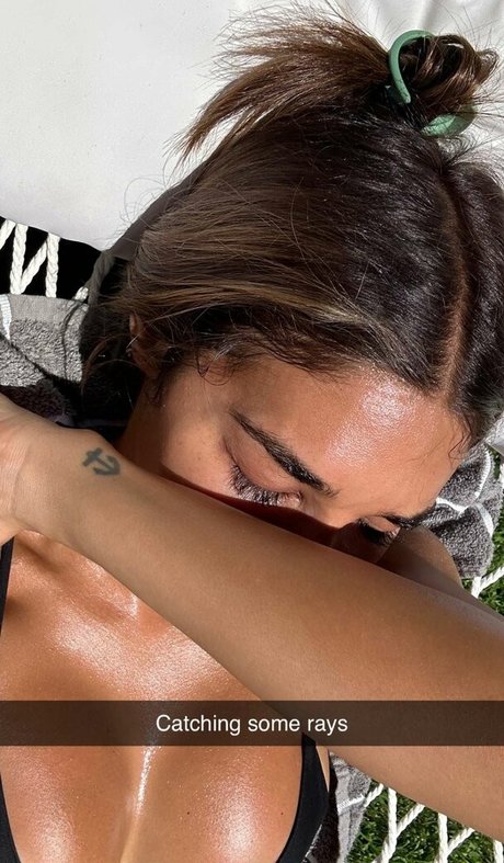 Chantel Jeffries free pornstar img