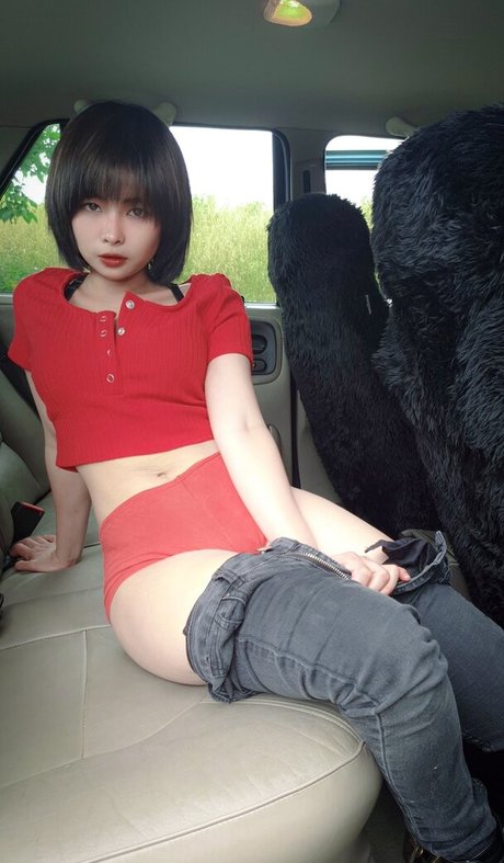 Ishiko model beautiful photos