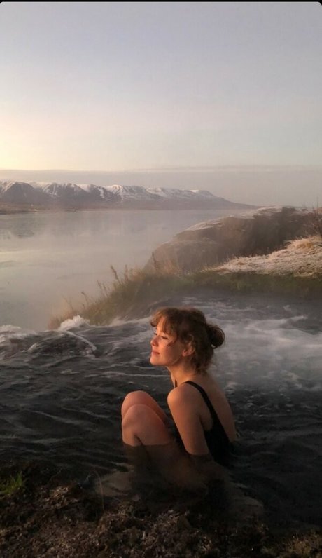 Berta Andrea Sndal perfect actress pics