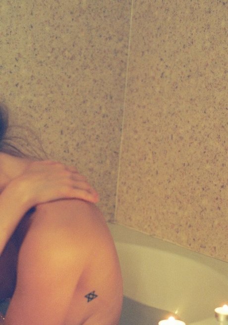 Berta Andrea Sndal star nudes pic