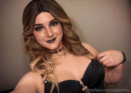 Ashley Barron pornstar hot pictures