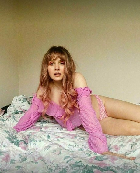 Brianna Frost erotic star img