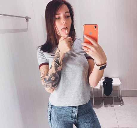 denlyasha pornstar beautiful galleries