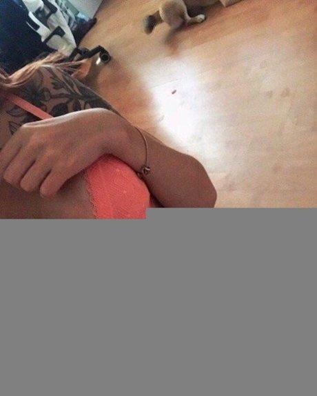 denlyasha erotic pornstar pic