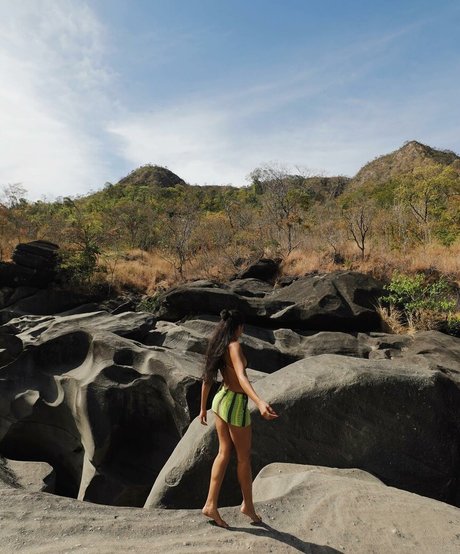 Bella Campos hd model pic