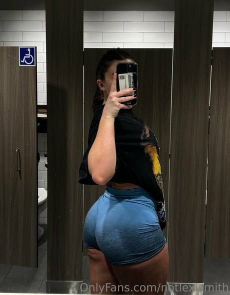 notlexismith perfect model archive