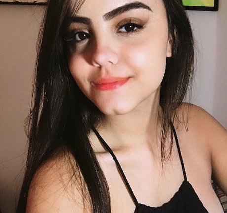 Raphaela Nascimento perfect actress photo