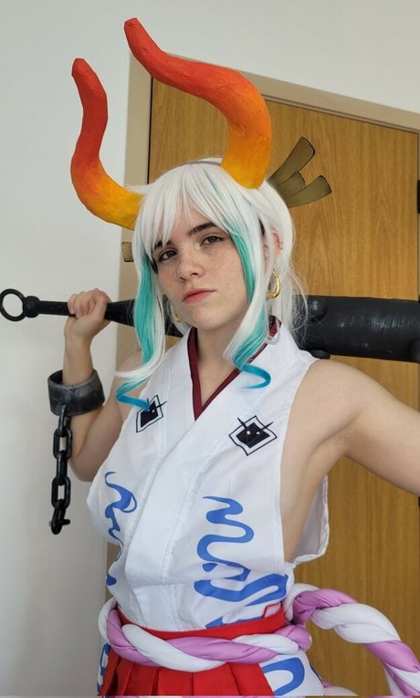 cristinysam hot star picture