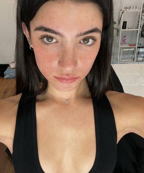 Charli D Amelio model sexy images