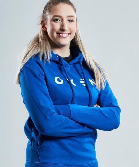 Caitlin Beevers pornstar sexy archive