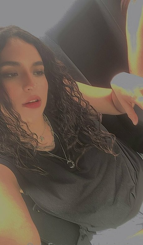 daisiesinn pornstar pretty photos