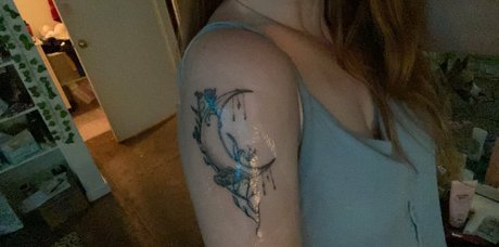 mature hairy pussy onlyfans nude pic