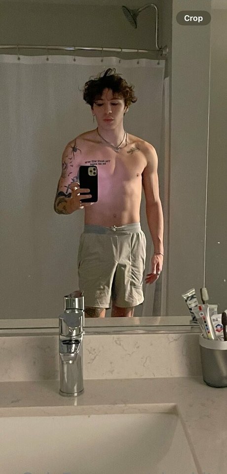 xjawbite nice actress pics