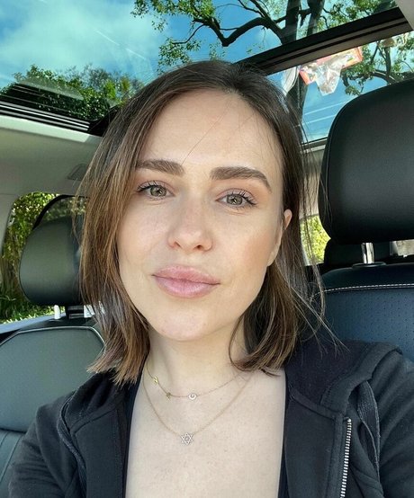 Nicolle Gironda hot model gallery