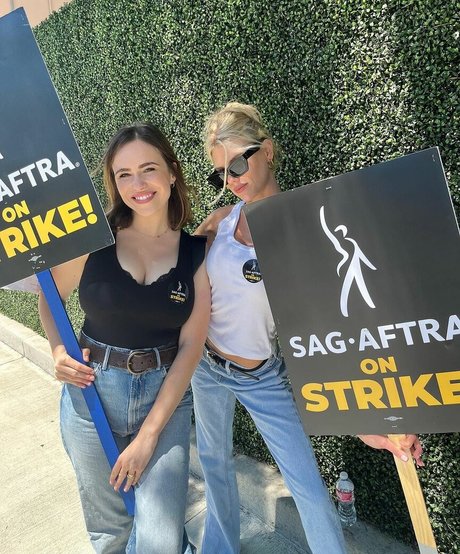 Nicolle Gironda star nudes pictures