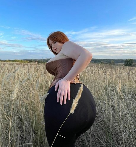 Anna Bernadina model high quality pic