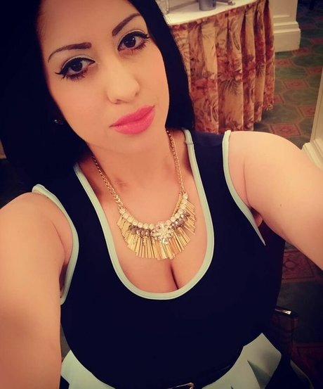 Jennifer Cortez nice pornstar pic