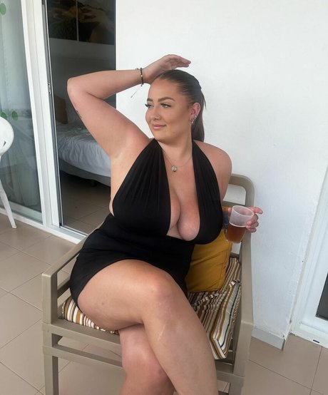 chelsea leigh pornstar hot gallery