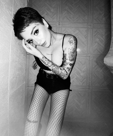 Delfi Peralta high quality pornstar pictures