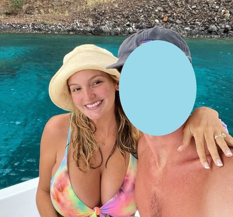 Isabella Abell porn actress pics