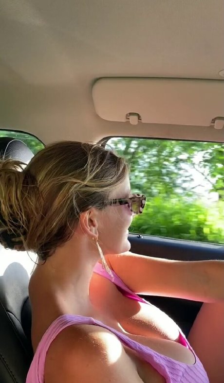 Isabella Abell best model img