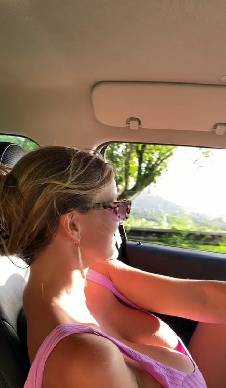 Isabella Abell nudes model picture