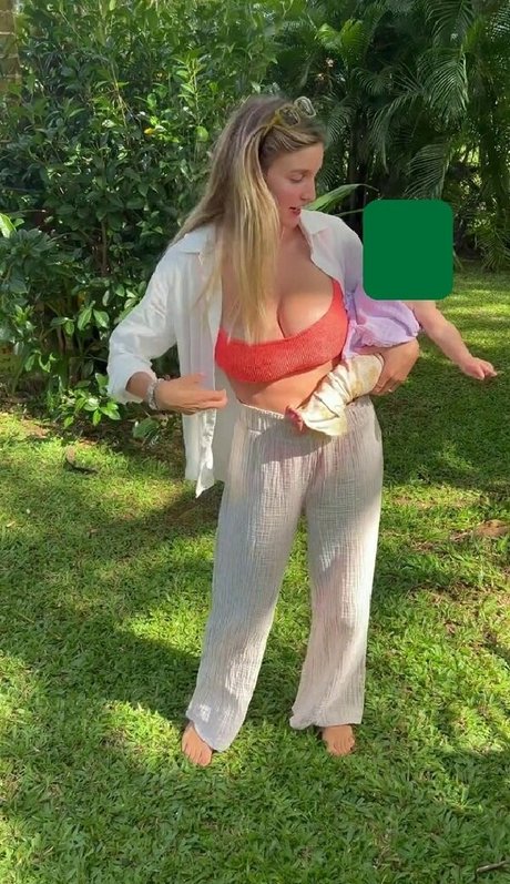 Isabella Abell model pretty archive