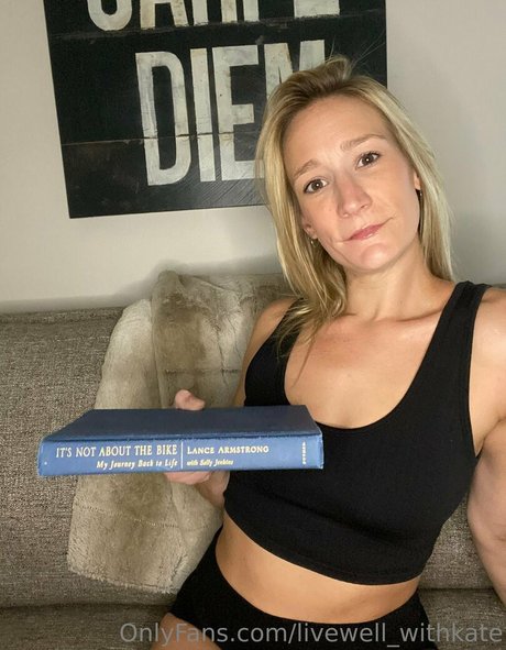 livewell withkate nudes model archive