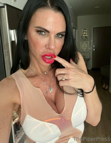 piperpressmn hot model pics