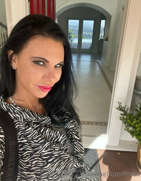 piperpressmn star erotic images