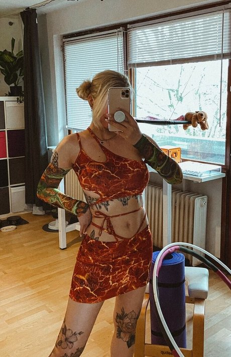 Kunshikitty free actress images