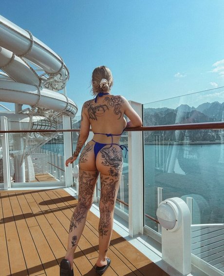 Kunshikitty pornstar beautiful pics