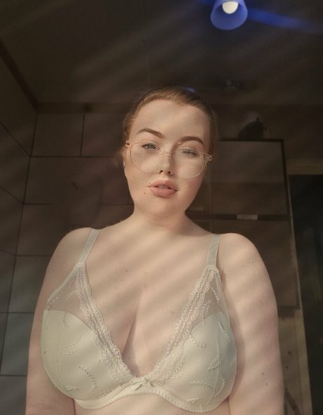 maebry pretty model gallery