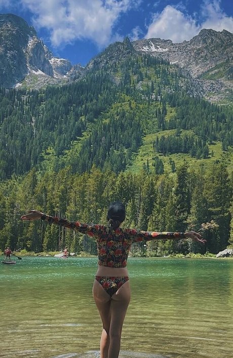 Daniela Ruah star perfect pictures