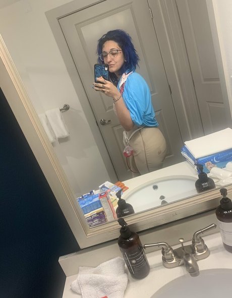 lovelygia hd star img