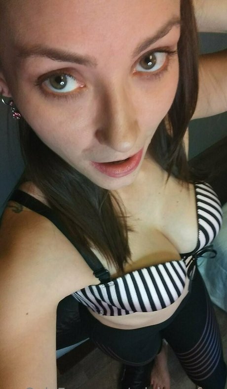 adalynnxfree pornstar perfect img