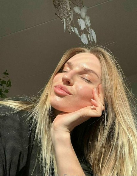 lana ocean star free picture