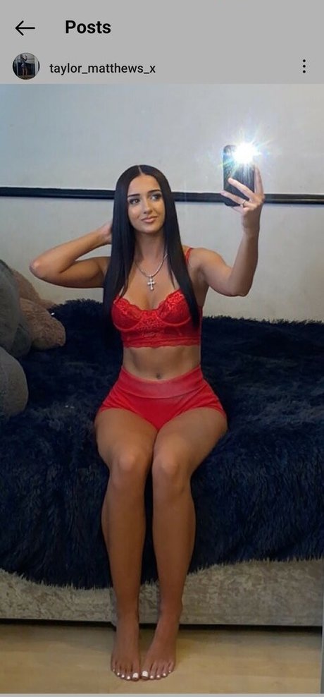 Taylor Matthews pornstar nude picture