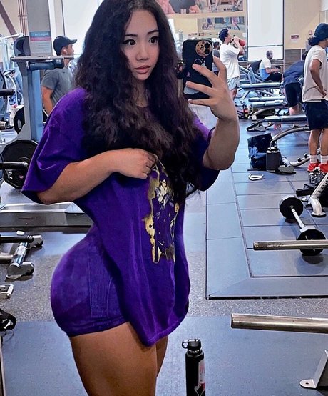 milkwarmy xxx model gallery