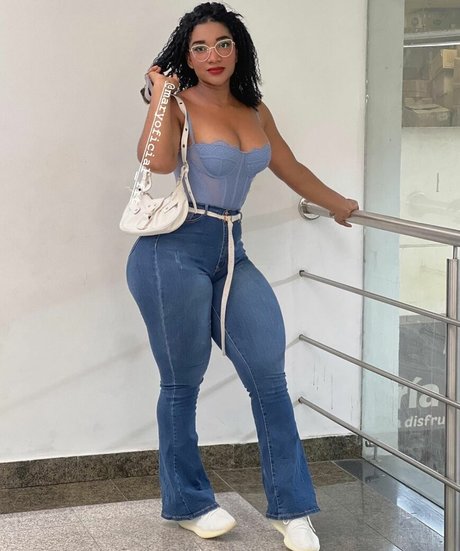 maryoficial fit sex star img