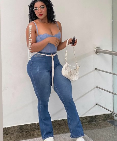 maryoficial fit exclusive star image