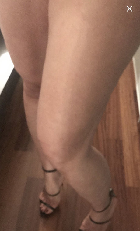 Elena Mici model xxx picture