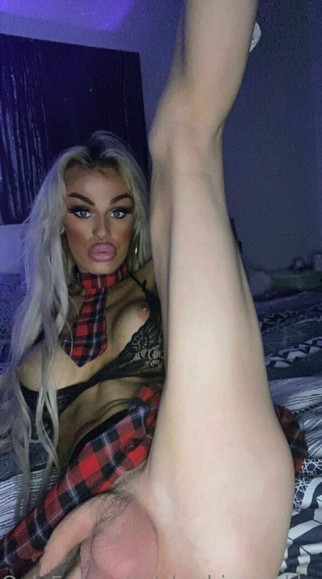 xbarbie malibux pornstar nude pic